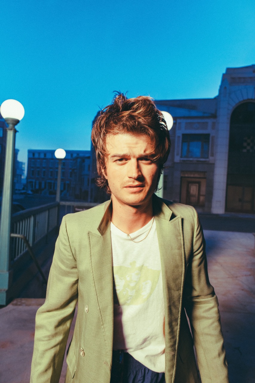 DJO (Joe Keery) anuncia nuevo álbum