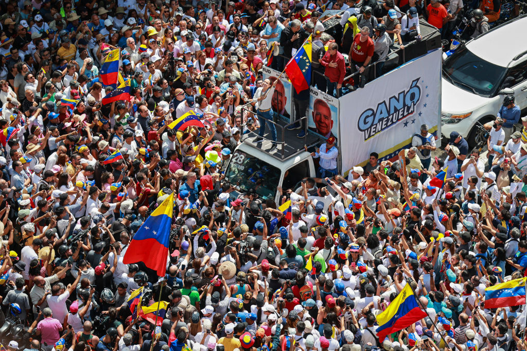 Detienen a María Corina Machado, líder de oposición en Venezuela, tras manifestación en Caracas