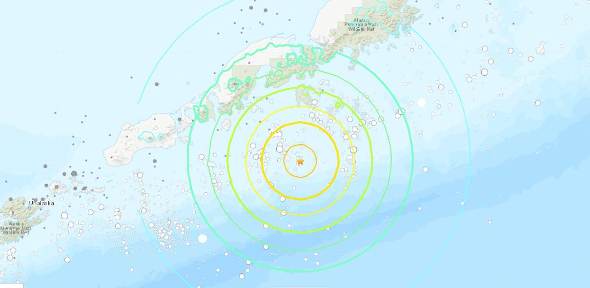 Sismo de magnitud 7.2 provoca alerta de tsunami en Alaska