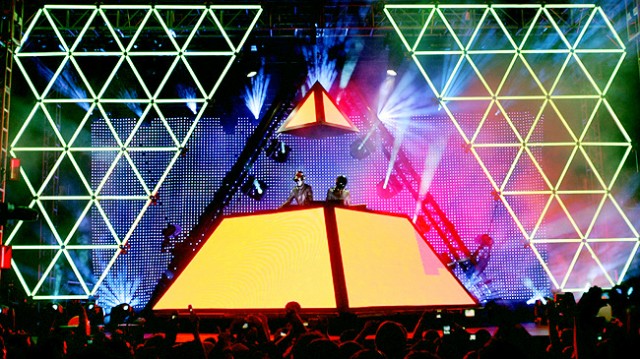 daftpunkpyramid