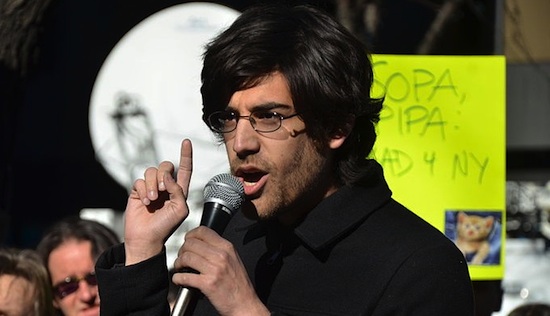 Aaron Swartz en protesta