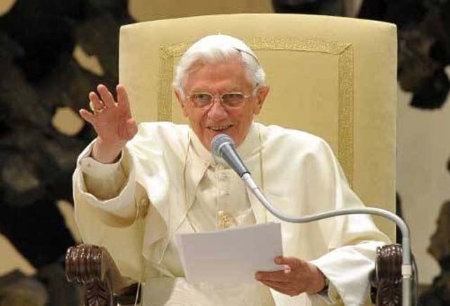 benedicto_xvi_renuncia_2