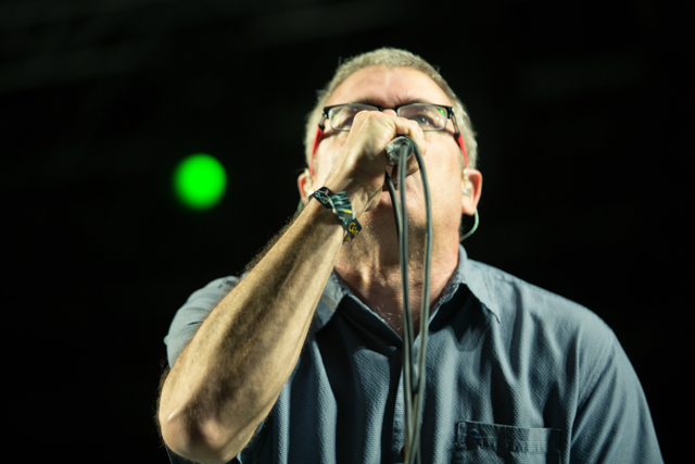 Descendents 640-3