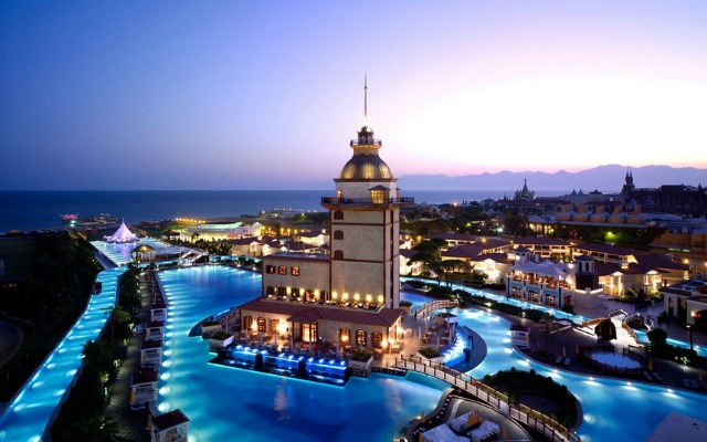 Mardan Palace