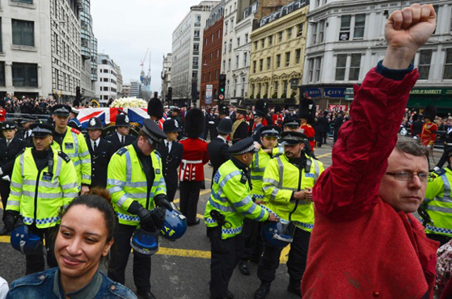 protesta funeral thatcher