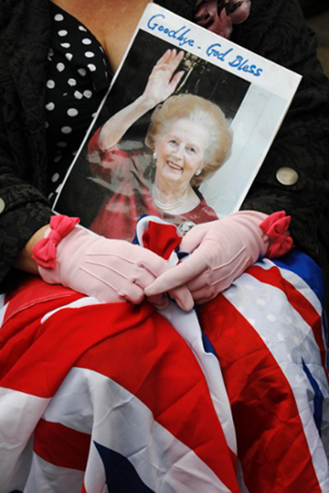 thatcher dios bendiga funeral