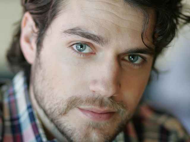 HenryCavill eyes