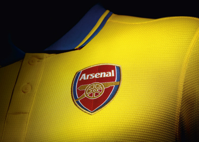 Fa_Su13_Match_Arsenal_A_Crest_large