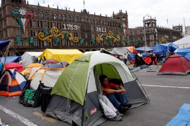 maestros palton protesta