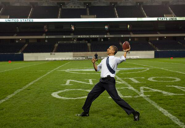 Obama-SuperBowl-2