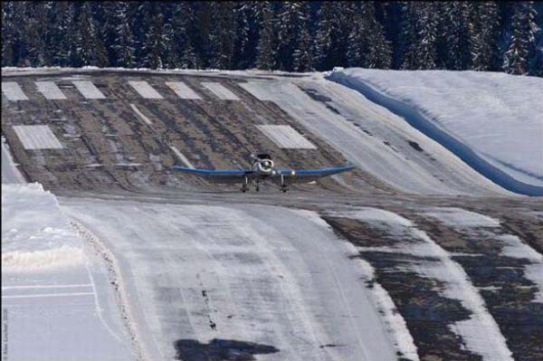 09-3-Courchevel-International-Airport-Courchevel-France