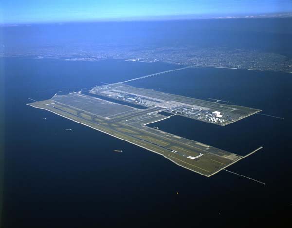 20-6-Kansai-International-Airport-Osaka-Japan