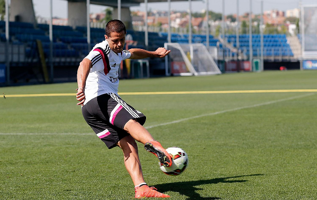 entrenamiento chicharito madrid 4