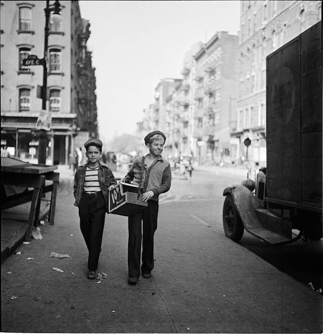 Shoe Shine Boys – 1947