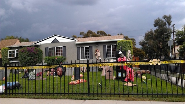 Halloween-House-8