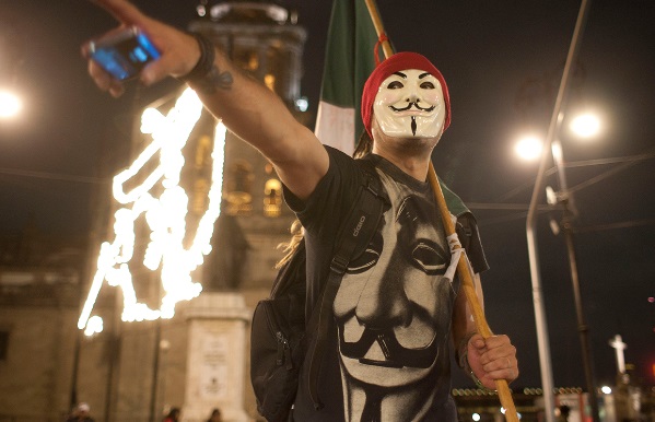 yamecanse zocalo15