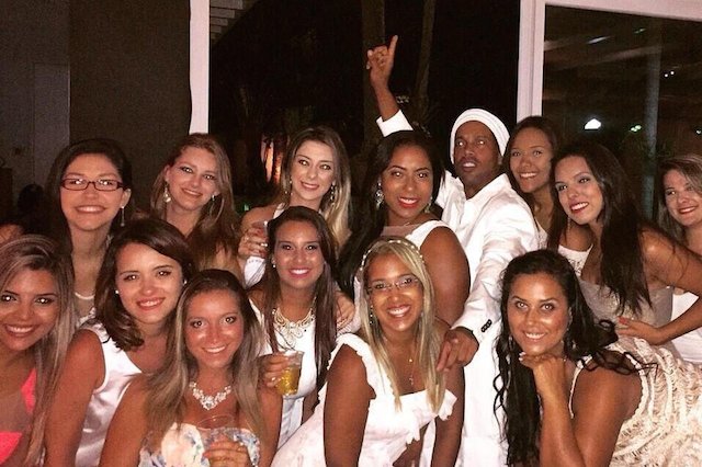 ronaldinho año nuevo