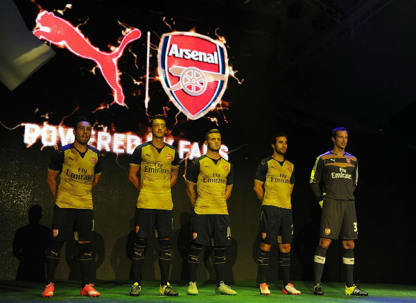 arsenal away kit