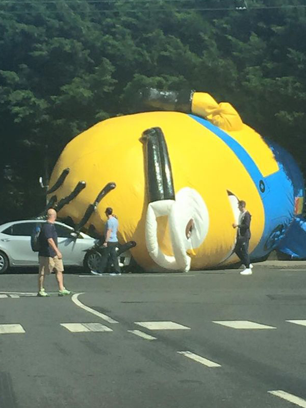 Motorists-shocked-as-40-foot-MINION-blows-down-busy-Dublin-road