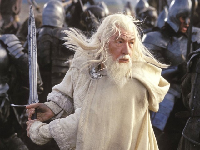 ¡Sí! Ian McKellen volvería a interpretar a Gandalf en una nueva película