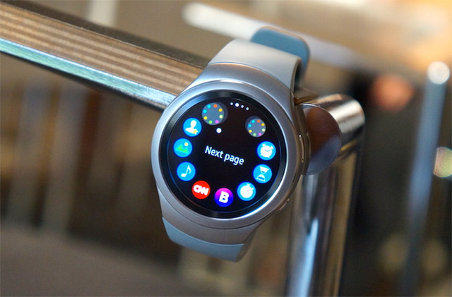 Samsung-Gear-S2-IFA-2015-1