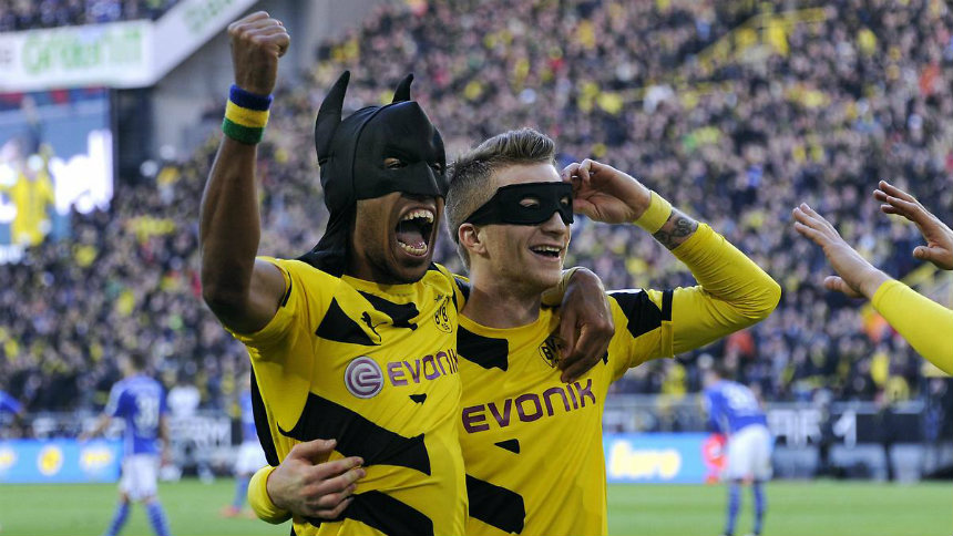 El Borussia Dortmund cambió su foto de perfil en Twitter por una de Batman  