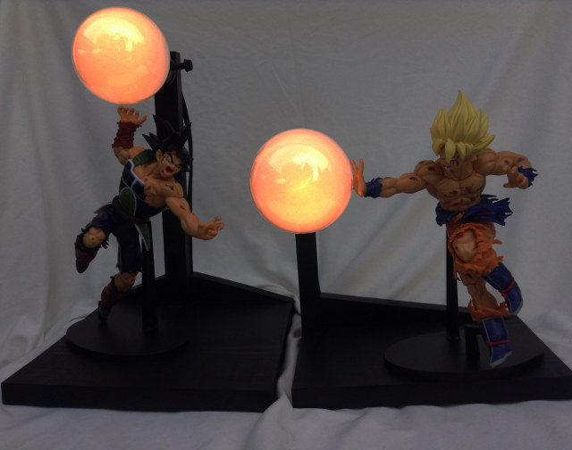 Nerdgasmo: a desvelarse con estas lámparas de Dragon Ball Z 