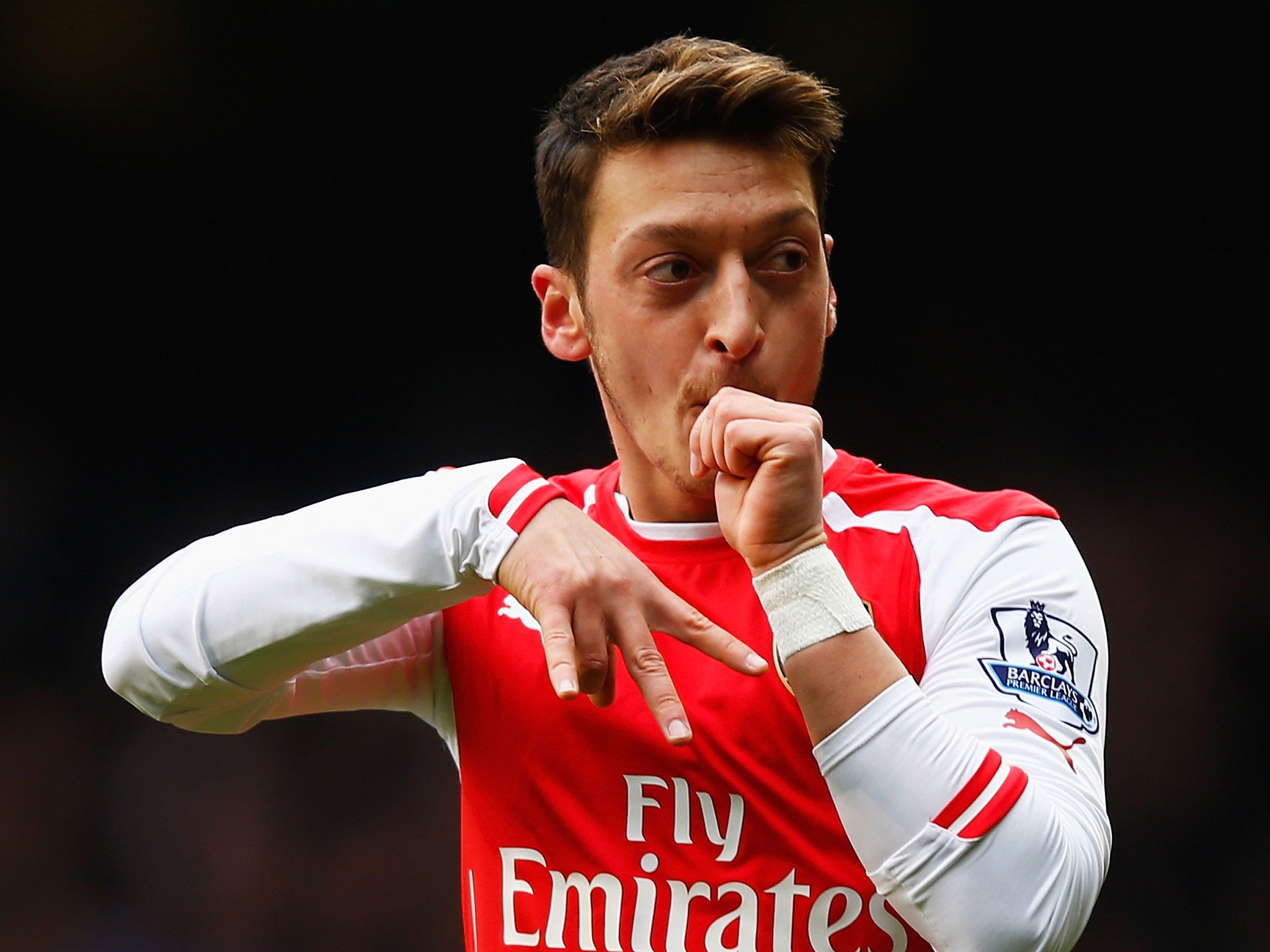 mesut ozil