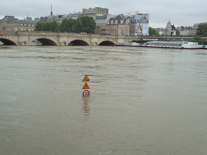 paris_louvre2