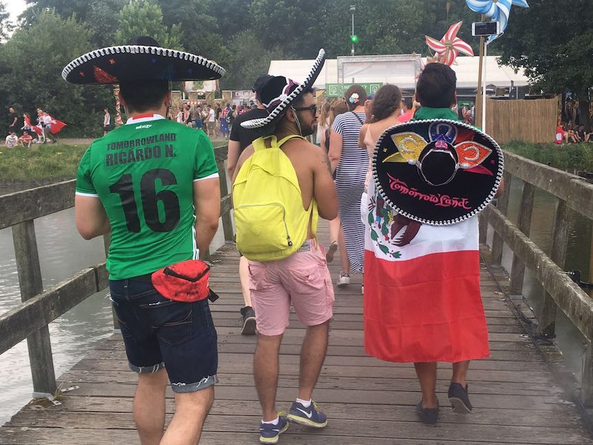 mexicanos-tomorrowland-16