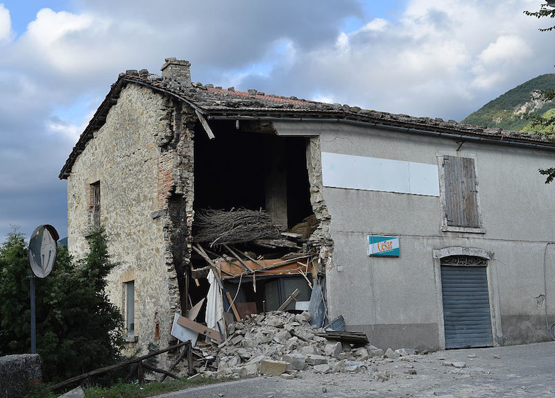 así quedaron las zonas afectadas de Italia tras el terremoto de 6.2 grados