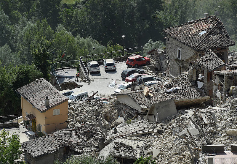 así quedaron las zonas afectadas de Italia tras el terremoto de 6.2 grados