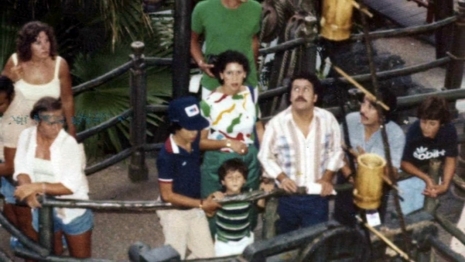 pablo-escobar-disneyland2