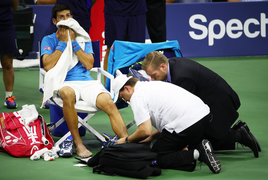 Novak Djokovic se lesiono constanetmente durante la final del US Open