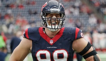 JJ Watt podrá jugar con los Bears en la fecha inicial