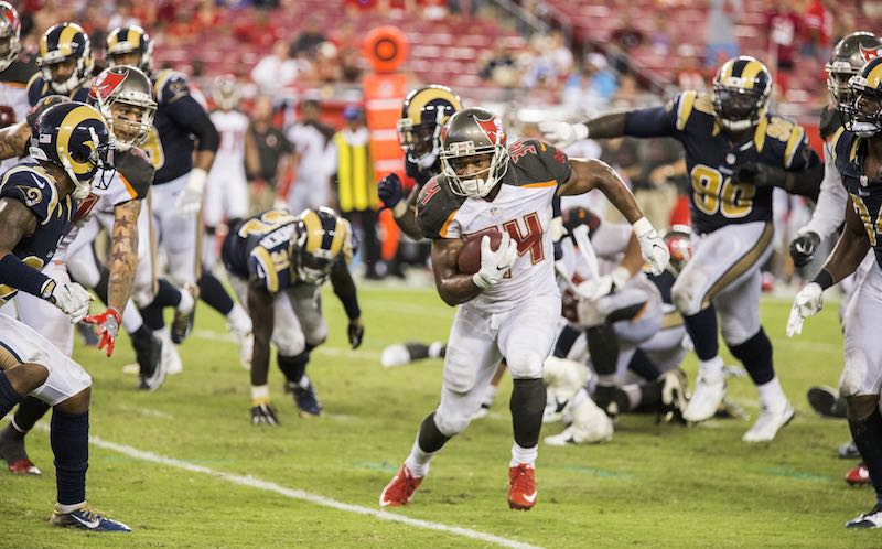 Tampa Bay Buccaneers versus Los Angeles Rams