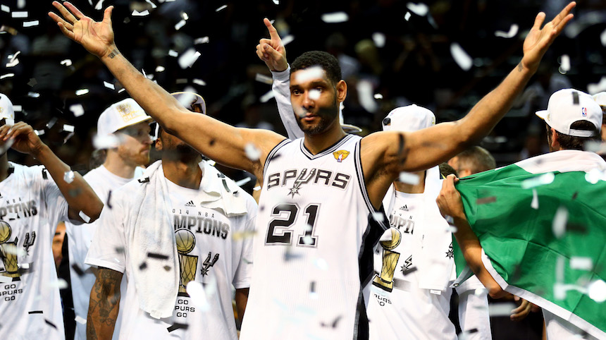 Tim Duncan terminó con 19 años de carrera con San Antonio 