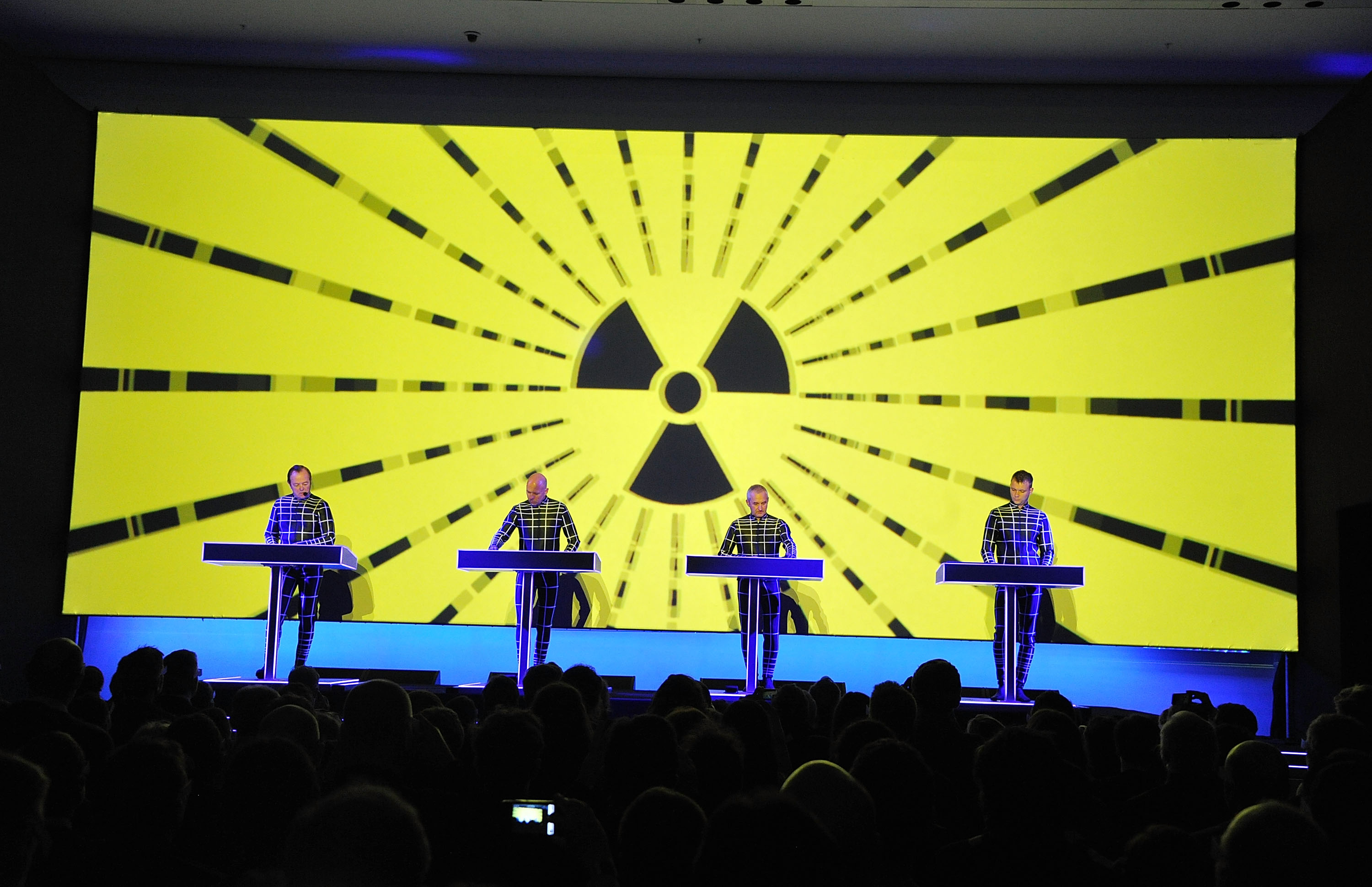 Kraftwerk en el CC16