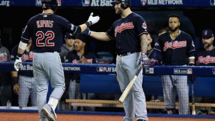 Json Kipnis y Mike Napoli