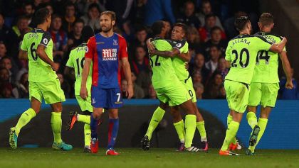 Liverpool sigue demostrando su buen nivel en y le ganaron al Crystal Palace