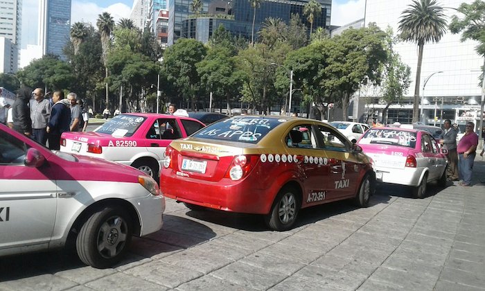 taxistas-marcha-vs-uber-3