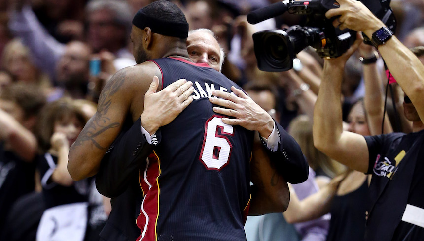 Greg Popovich y Lebron James están en contra de Donald Trump