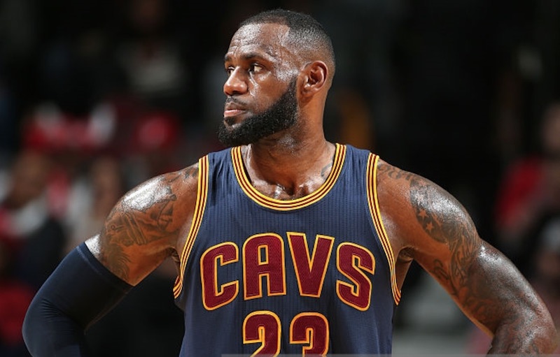 Lebron James enojado con Cleveland Cavaliers