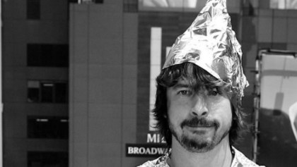 Dave Grohl - Gorro de aluminio