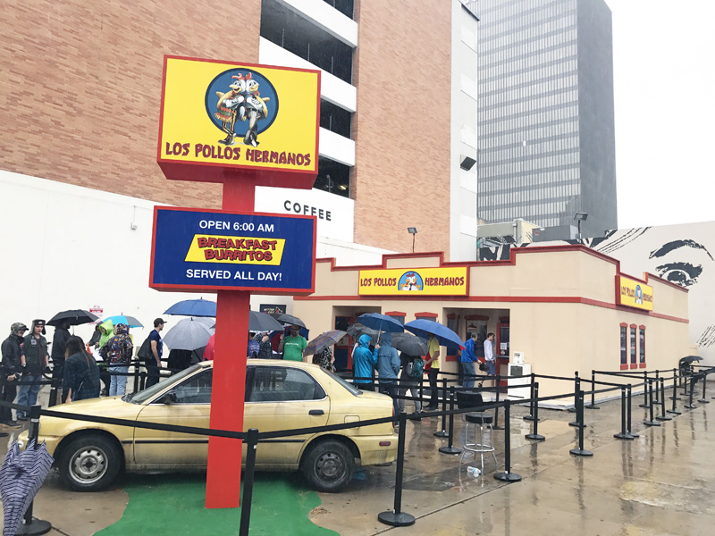 Decoracion de Pollos Hermanos