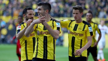 Borussia Dortmund v Bayer 04 Leverkusen - Bundesliga