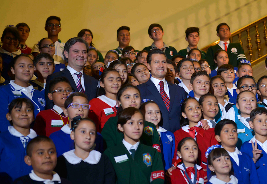 Aurelio Nuño y Enrique Peña Nieto presentan el nuevo modelo educativo