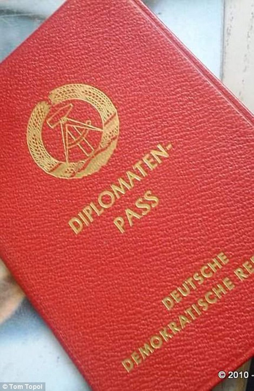 Pasaporte de Alemania del Este