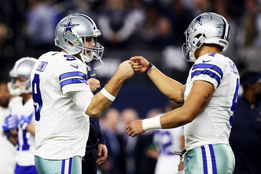 Tony Romo y Dak Prescott