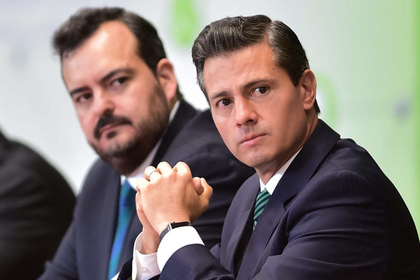 Enrique Peña Nieto pide a PGR castigar a quienes acusan espionaje